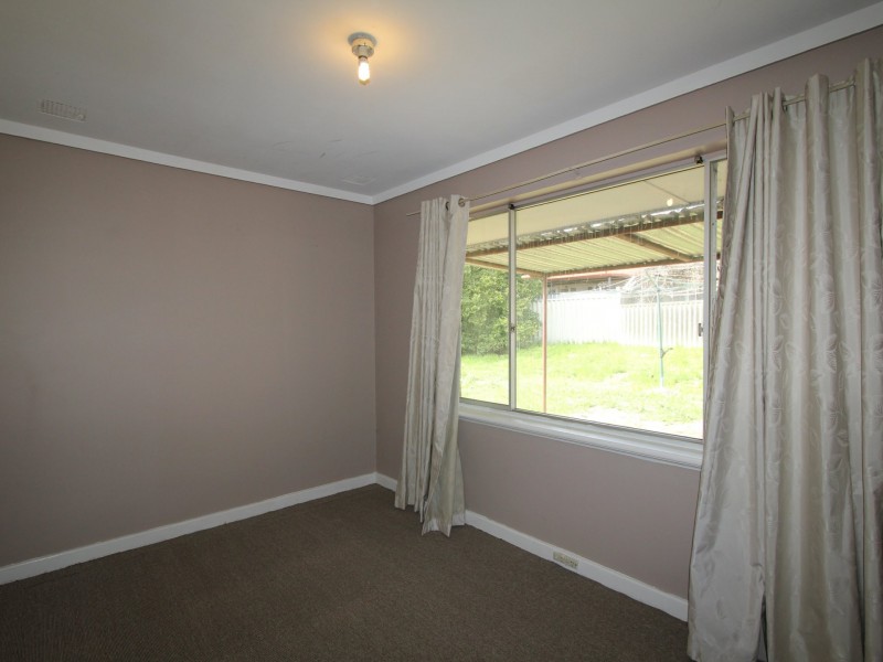 16 Pedder Way, Parmelia WA 6167