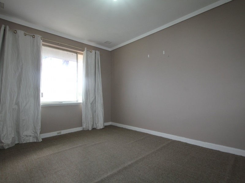 16 Pedder Way, Parmelia WA 6167