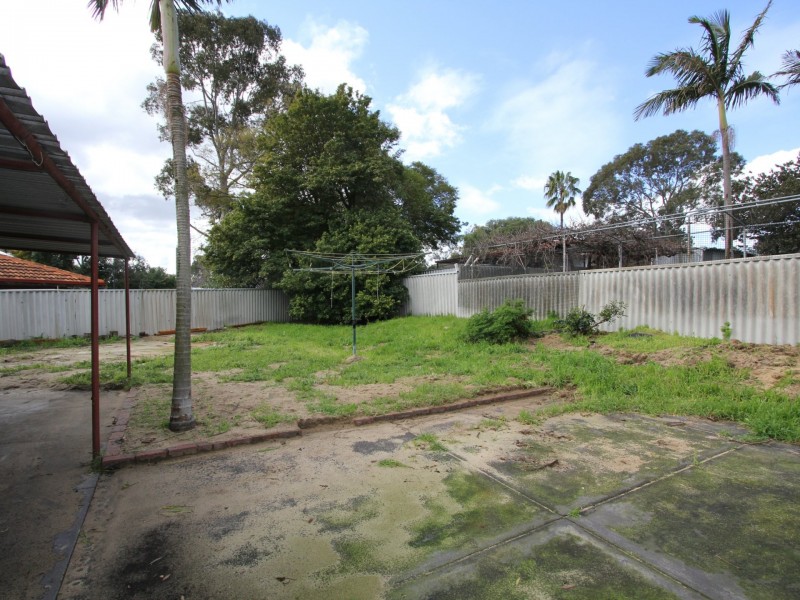 16 Pedder Way, Parmelia WA 6167