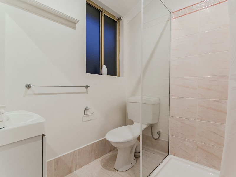 32 Tunnicliffe Street, Parmelia WA 6167