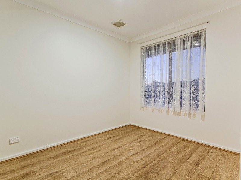 32 Tunnicliffe Street, Parmelia WA 6167