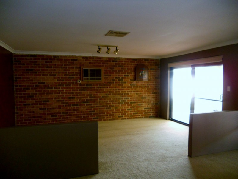 99 Brenchely Drive, Atwell WA 6164