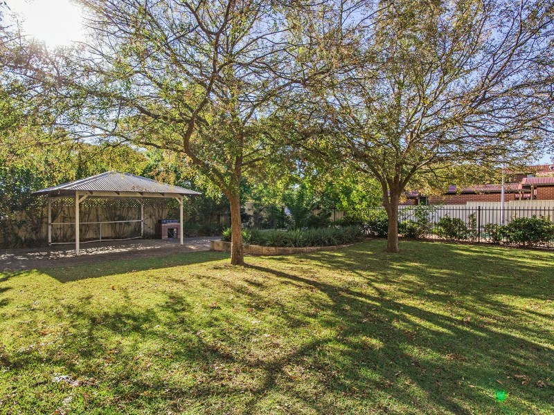 Unit 20/10 Prescott Place, Orelia WA 6167