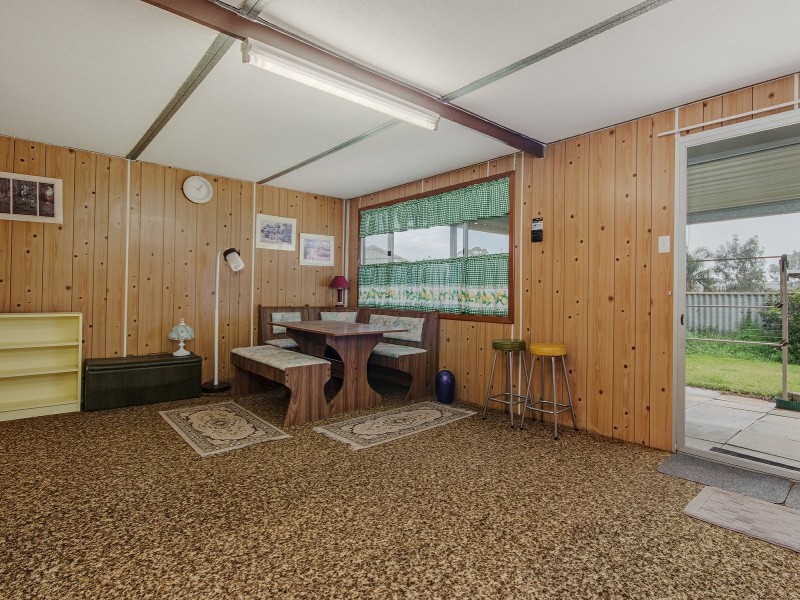 15 Nye Way, Orelia WA 6167