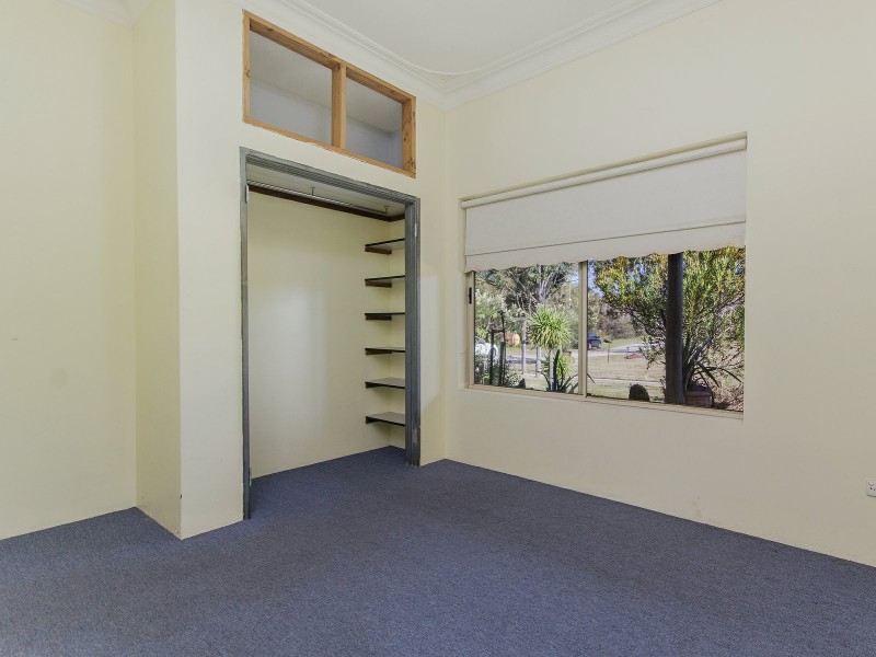 311 Nicolas Drive, Casuarina WA 6167