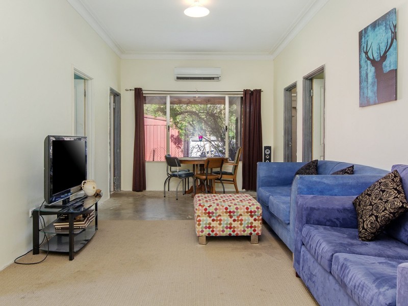 311 Nicolas Drive, Casuarina WA 6167