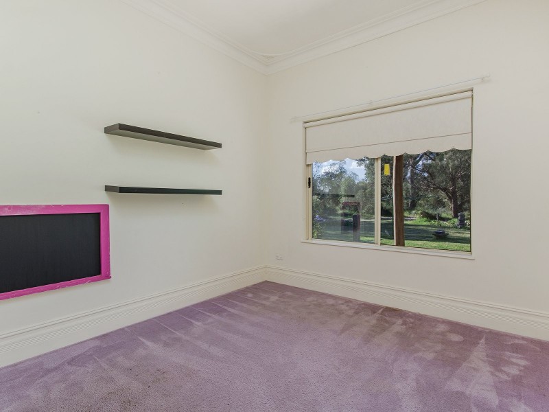 311 Nicolas Drive, Casuarina WA 6167