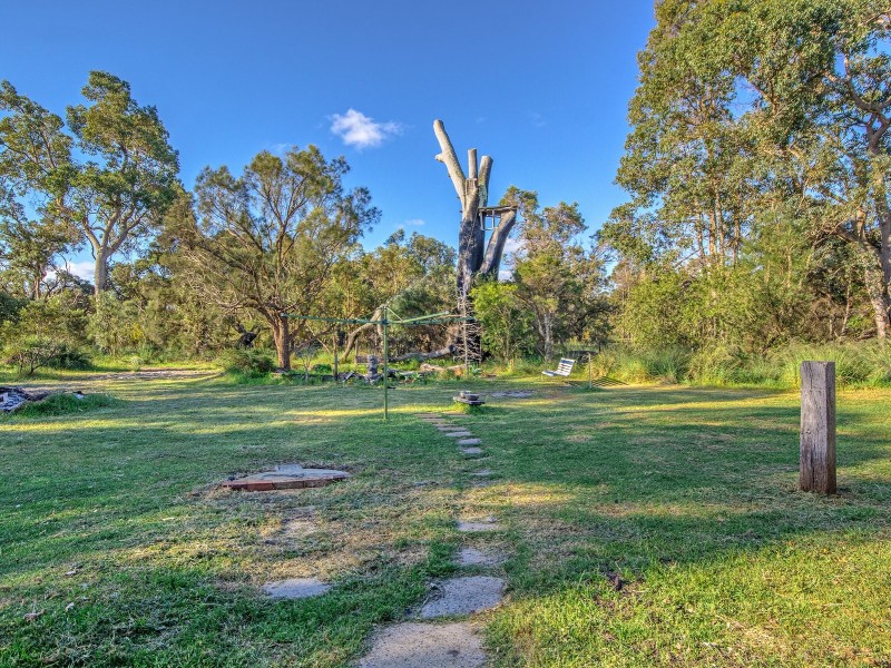 311 Nicolas Drive, Casuarina WA 6167