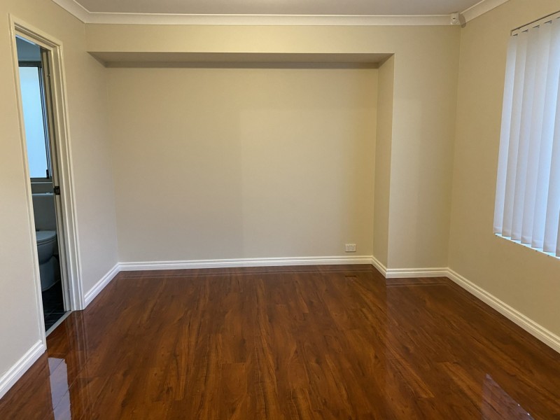 42 Pepperell Crescent, Leda WA 6170