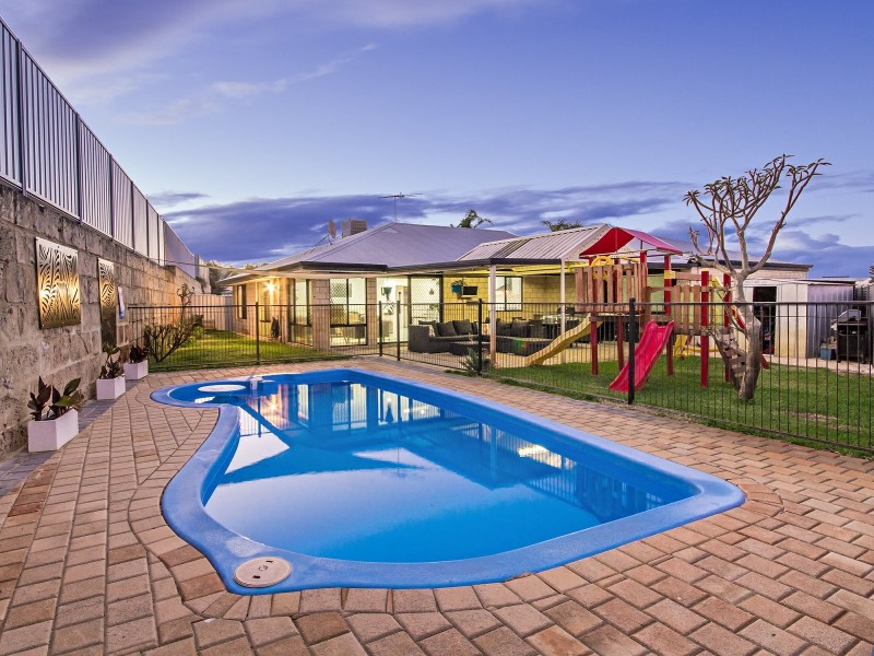 19 Lincoln Mews, Orelia WA 6167