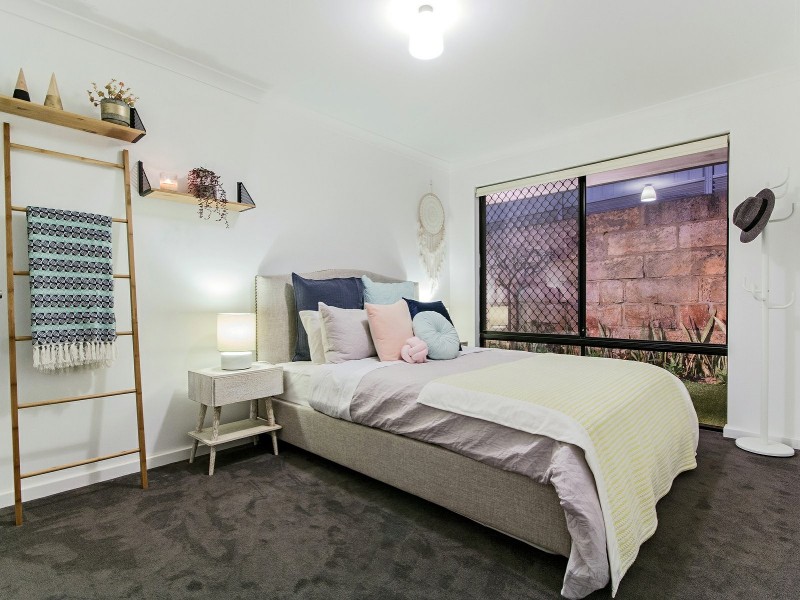 19 Lincoln Mews, Orelia WA 6167