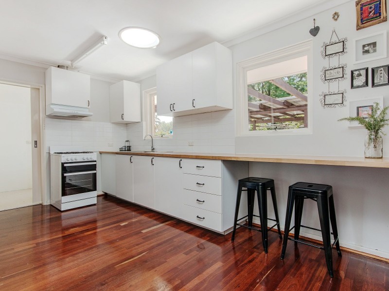 130 Calista Ave, Calista WA 6167