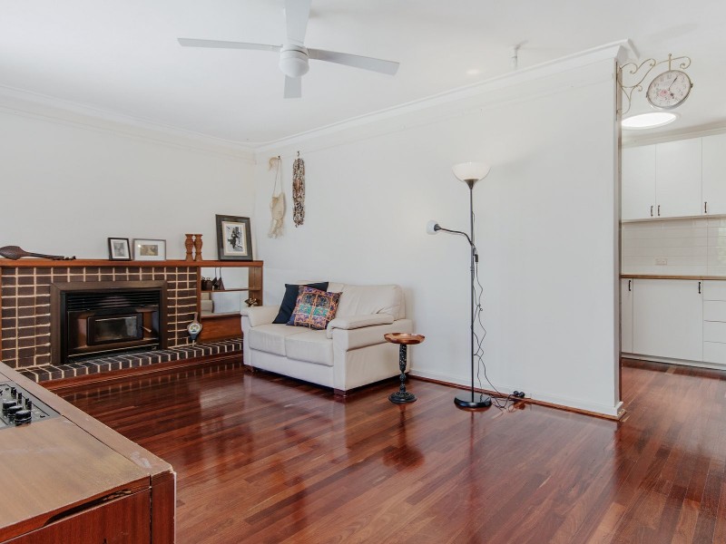 130 Calista Ave, Calista WA 6167