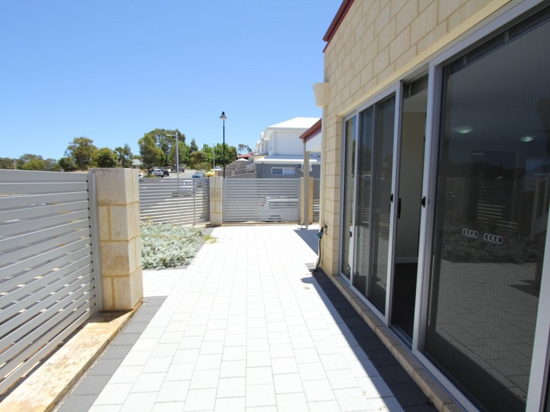 20 Peel Row, Kwinana Town Centre WA 6167