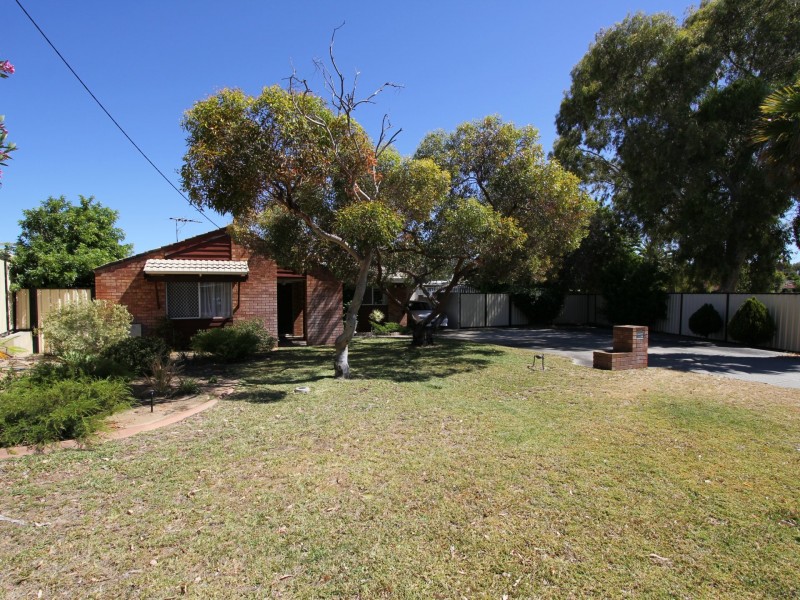 2 Fruin Court, Warnbro WA 6169