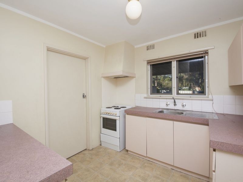 9/2 Elmslie Street, Orelia WA 6167