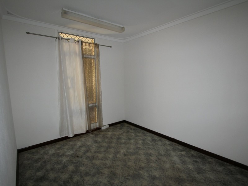99 Read Street, Rockingham WA 6168