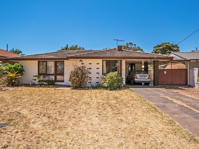 5 Menli Place, Orelia WA 6167