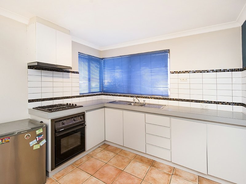 73 Discovery Crescent, Port Kennedy WA 6172