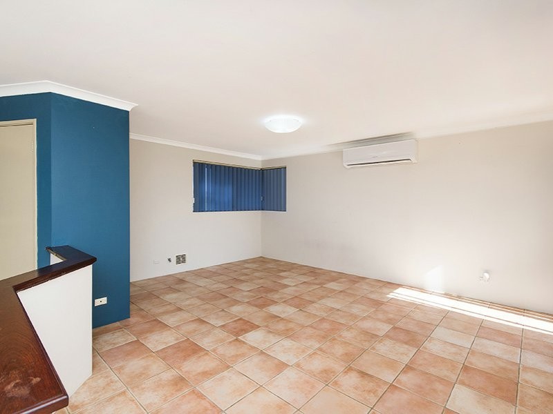 73 Discovery Crescent, Port Kennedy WA 6172