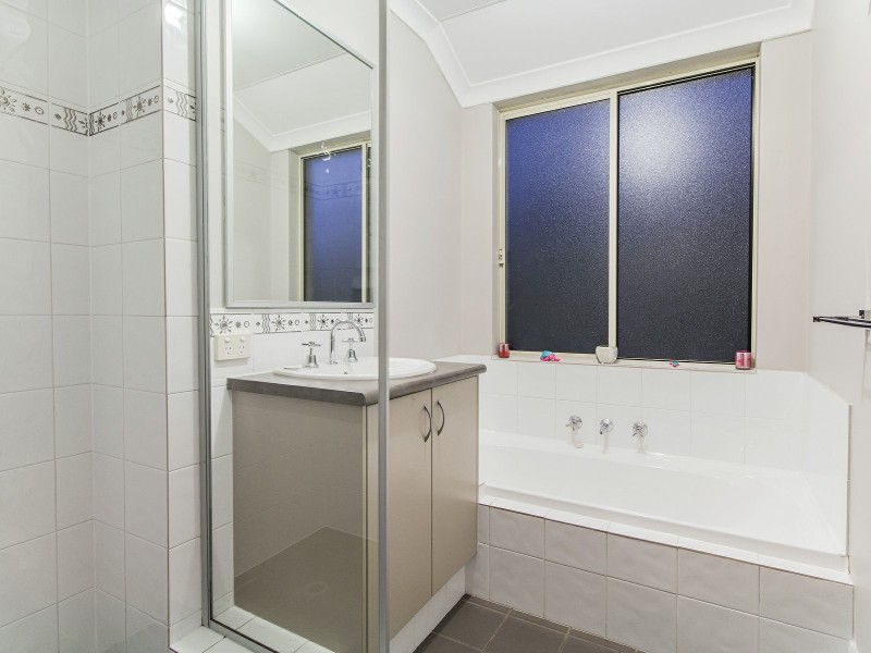 5 Halstead Turn, Wellard WA 6170
