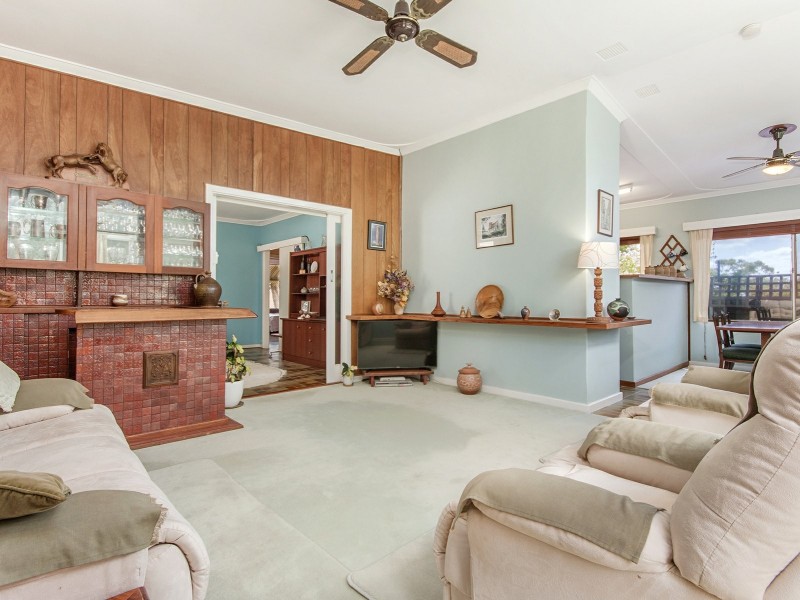 49 Harrison Way, Calista WA 6167