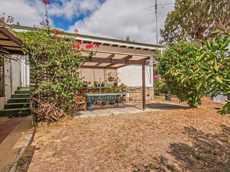 49 Harrison Way, Calista WA 6167
