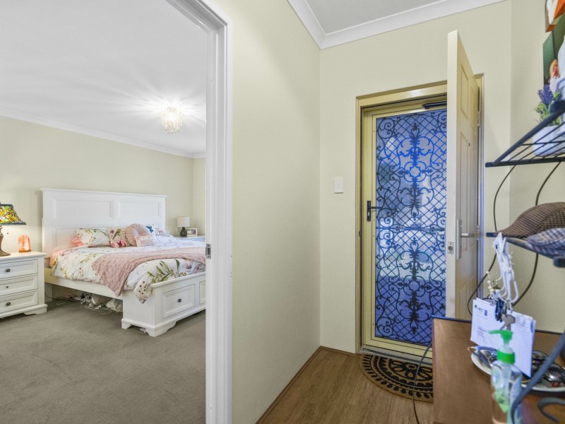 7 Alton Way, Parmelia WA 6167