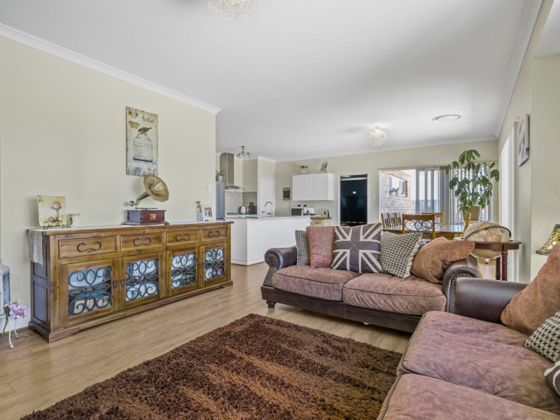 7 Alton Way, Parmelia WA 6167