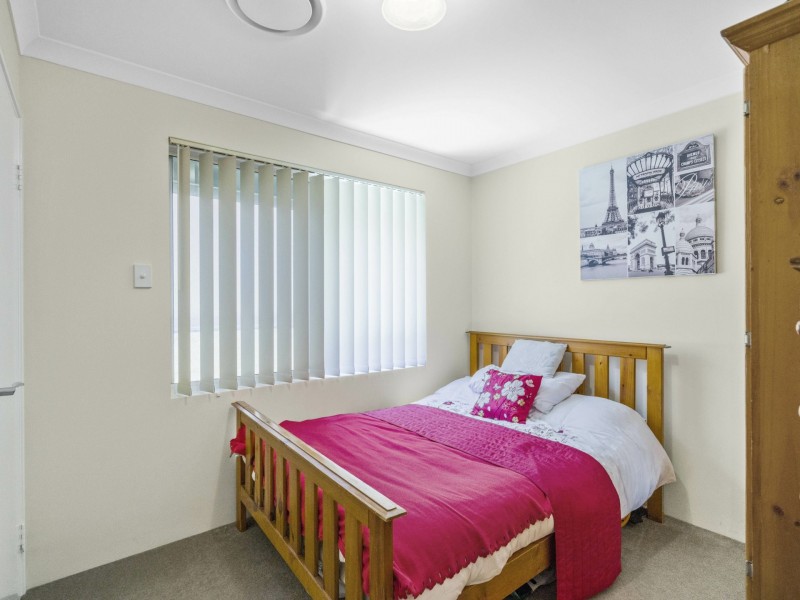 7 Alton Way, Parmelia WA 6167