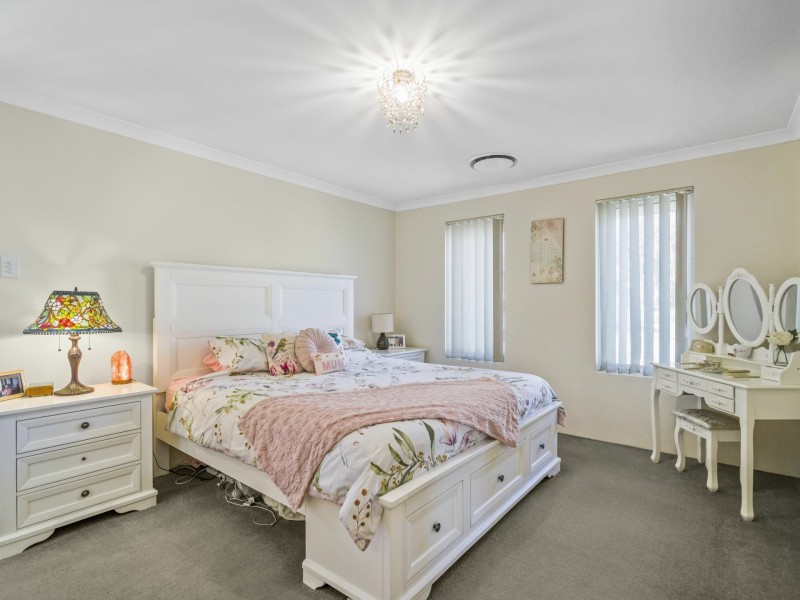 7 Alton Way, Parmelia WA 6167