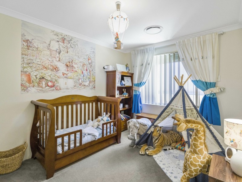 7 Alton Way, Parmelia WA 6167