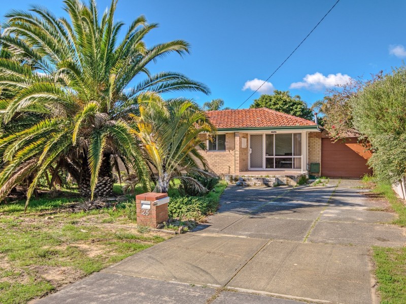 25 Dawson Way, Parmelia WA 6167