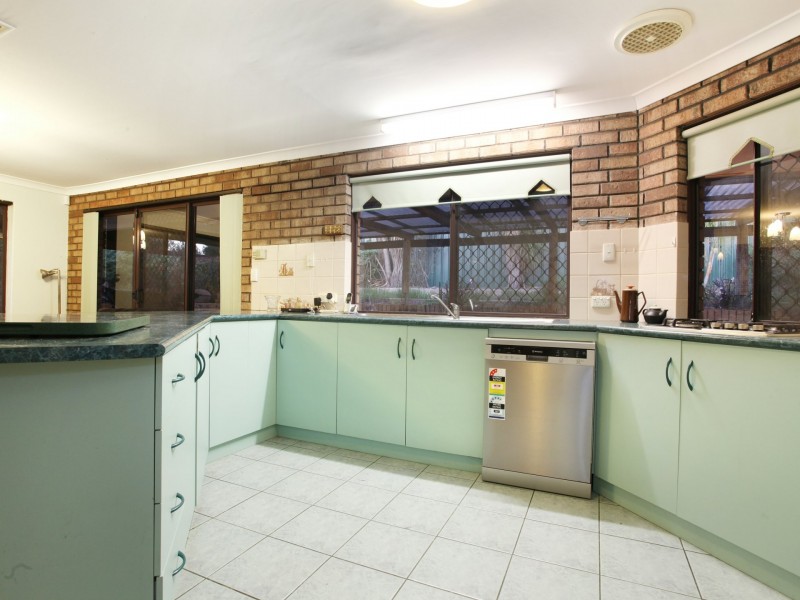 31 Tristram Gardens, Parmelia WA 6167