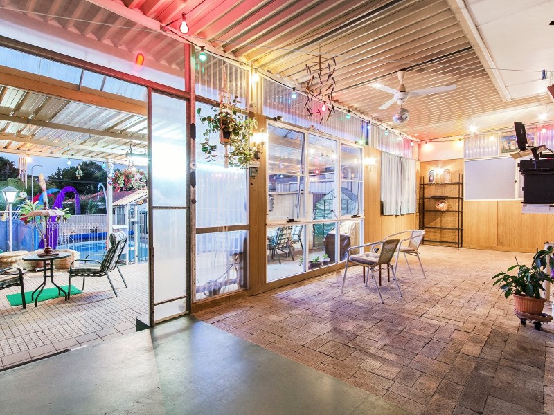 23 Sulphur Road, Orelia WA 6167