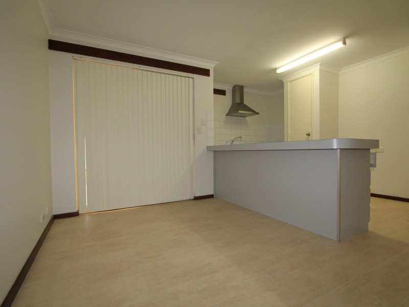 63 Kurrajong Road, Safety Bay WA 6169