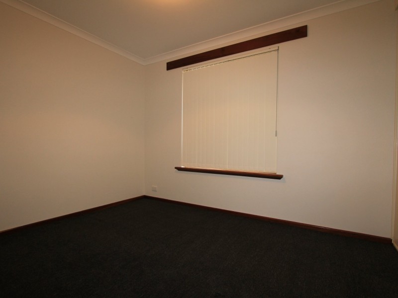 63 Kurrajong Road, Safety Bay WA 6169