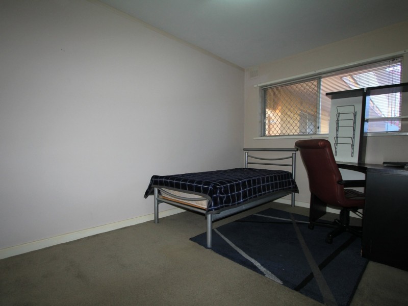 10/24 Morrit Way, Parmelia WA 6167