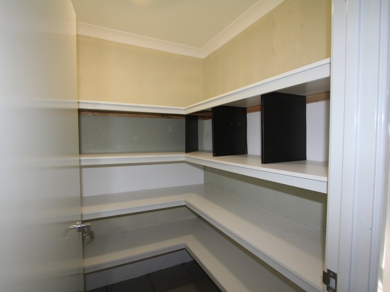 35 Serenity Street, Wellard WA 6170