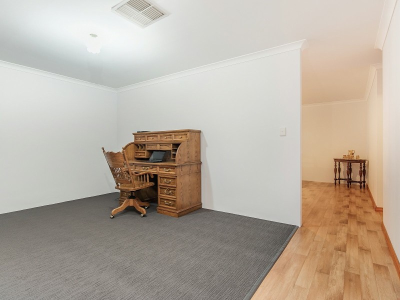 25 Nunney Road, Orelia WA 6167