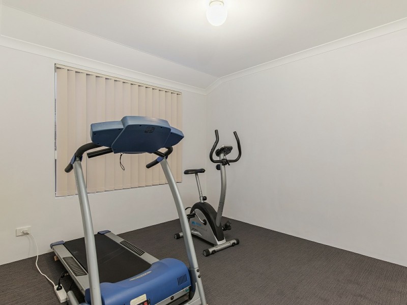 25 Nunney Road, Orelia WA 6167