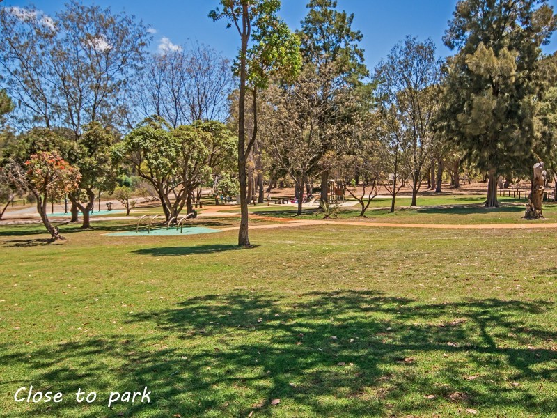 15B Sloan Drive, Leda WA 6170