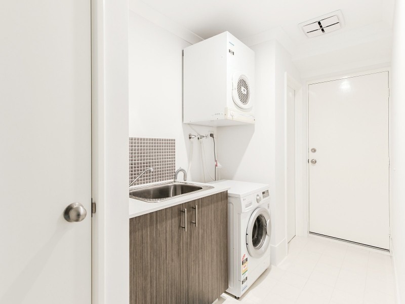 Unit 8/8 Binnar Court, Erskine WA 6210