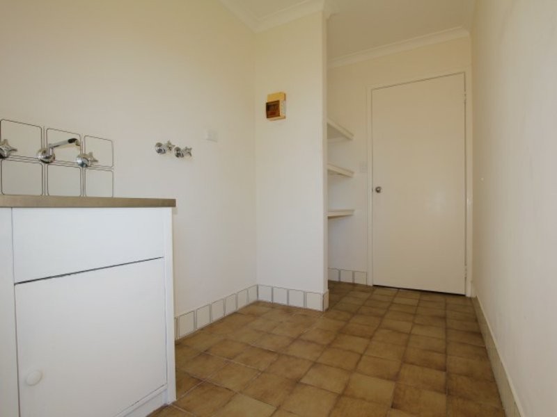 Unit 8/9 Louise Street, Rockingham WA 6168