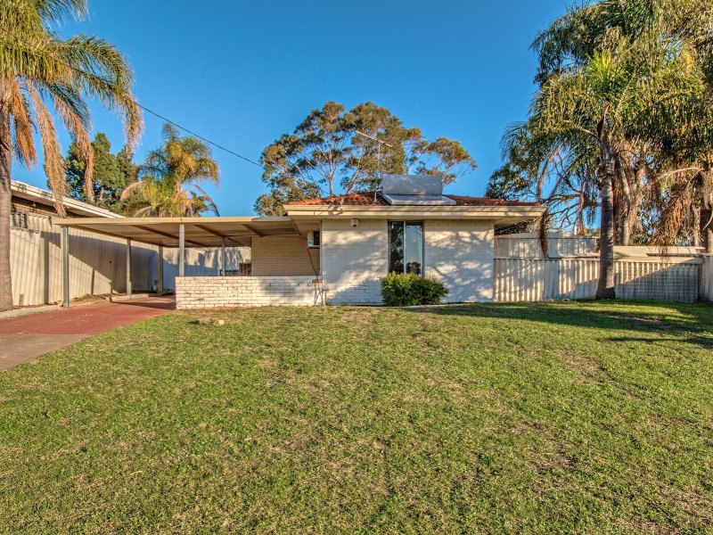 4 Sulphur Road, Parmelia WA 6167