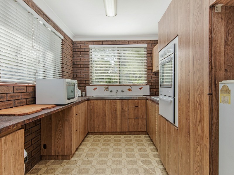 18 Sharman Street, Medina WA 6167