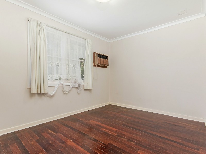 18 Sharman Street, Medina WA 6167