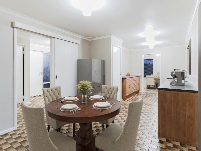 74 Cumming Road, Oakford WA 6121