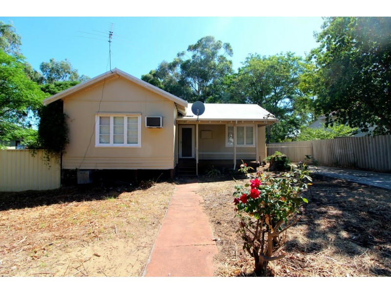 14 Sharman Street, Medina WA 6167