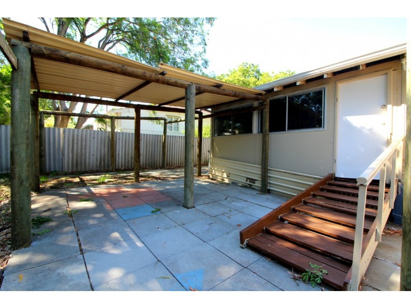 14 Sharman Street, Medina WA 6167